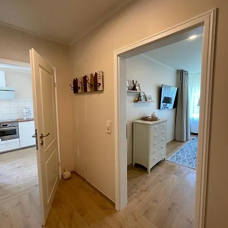 Apartment Darsser Gartenwohnung *